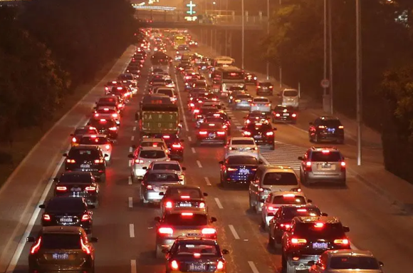 数据揭示：成都交通拥堵轻于北京，原因竟出人意料